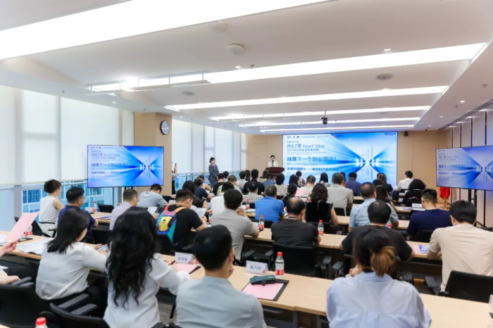 6t�����������������ܲ����ؾ��е�18�조��ҵ֮�ǡ�����֮�߽�6t���������Ϲ�ҵ������